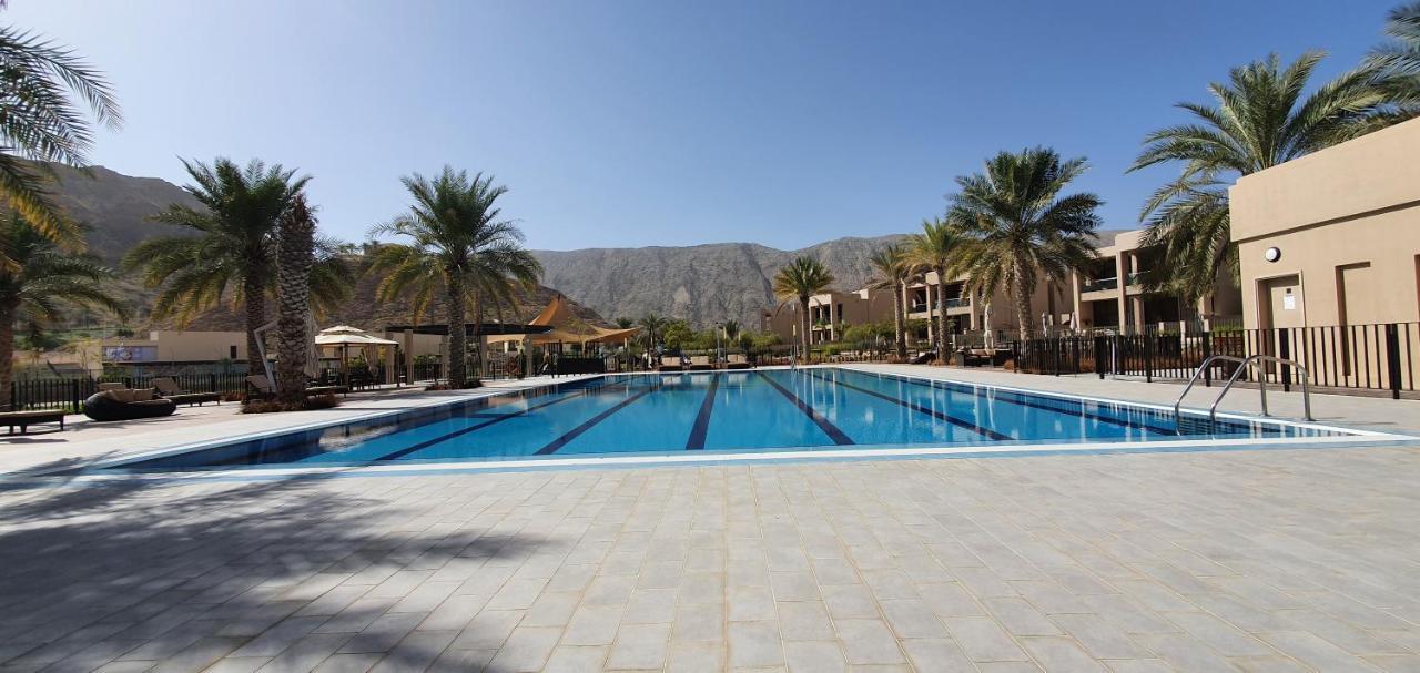 One 2Bhk Elegant Apartment In Muscat Bay 03 Екстер'єр фото
