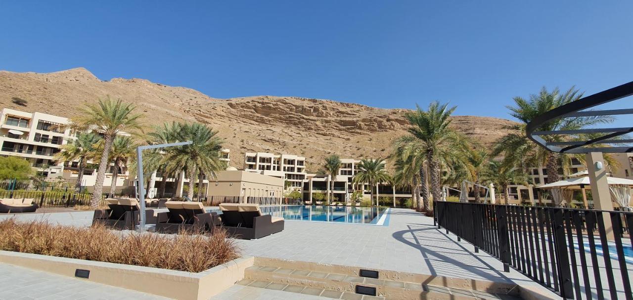 One 2Bhk Elegant Apartment In Muscat Bay 03 Екстер'єр фото