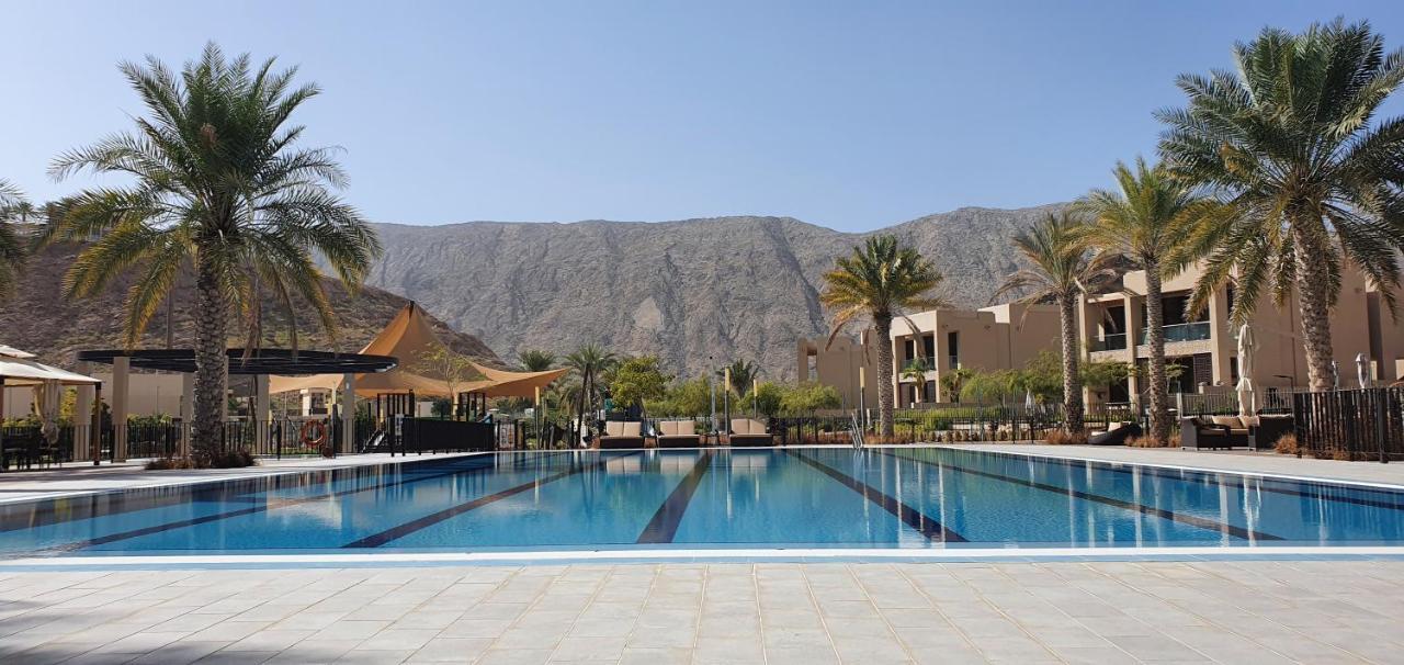 One 2Bhk Elegant Apartment In Muscat Bay 03 Екстер'єр фото