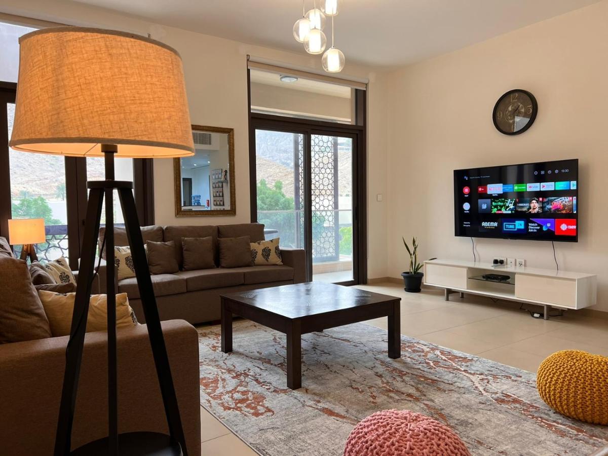 One 2Bhk Elegant Apartment In Muscat Bay 03 Екстер'єр фото